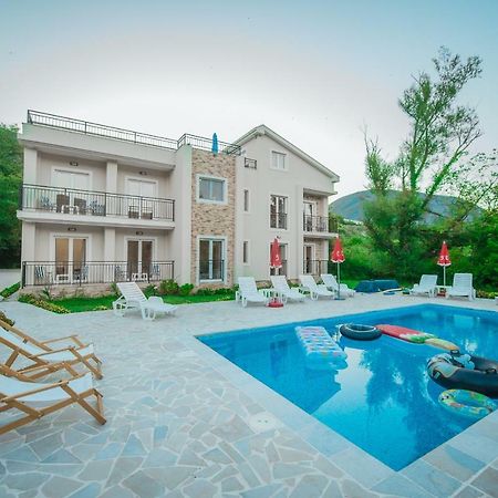 Apartment Vrutak Kotor Exteriér fotografie