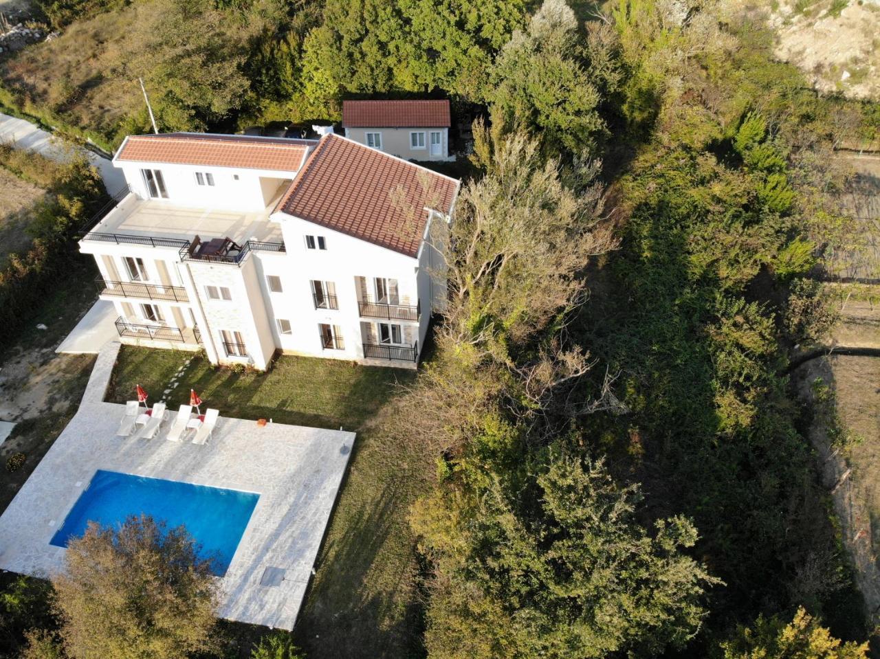 Apartment Vrutak Kotor Exteriér fotografie