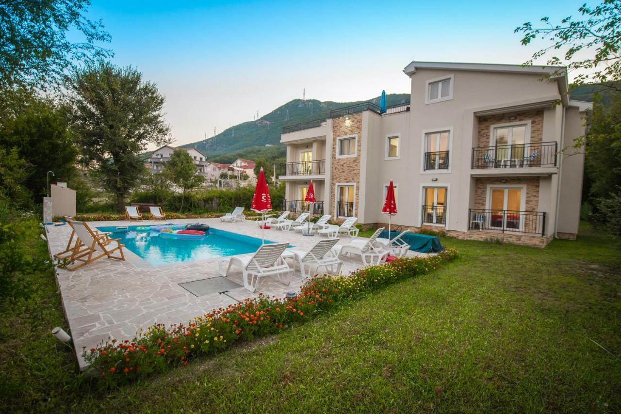 Apartment Vrutak Kotor Exteriér fotografie