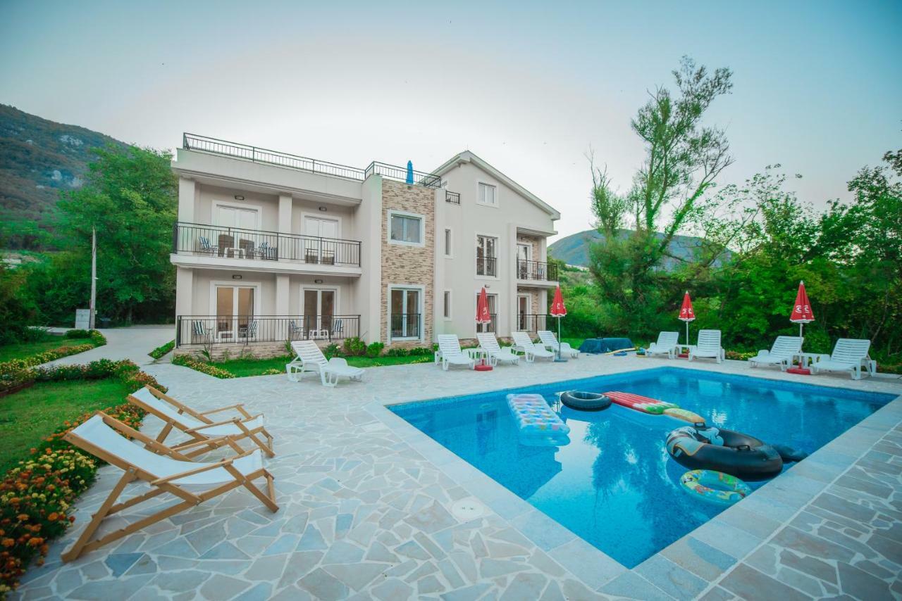Apartment Vrutak Kotor Exteriér fotografie