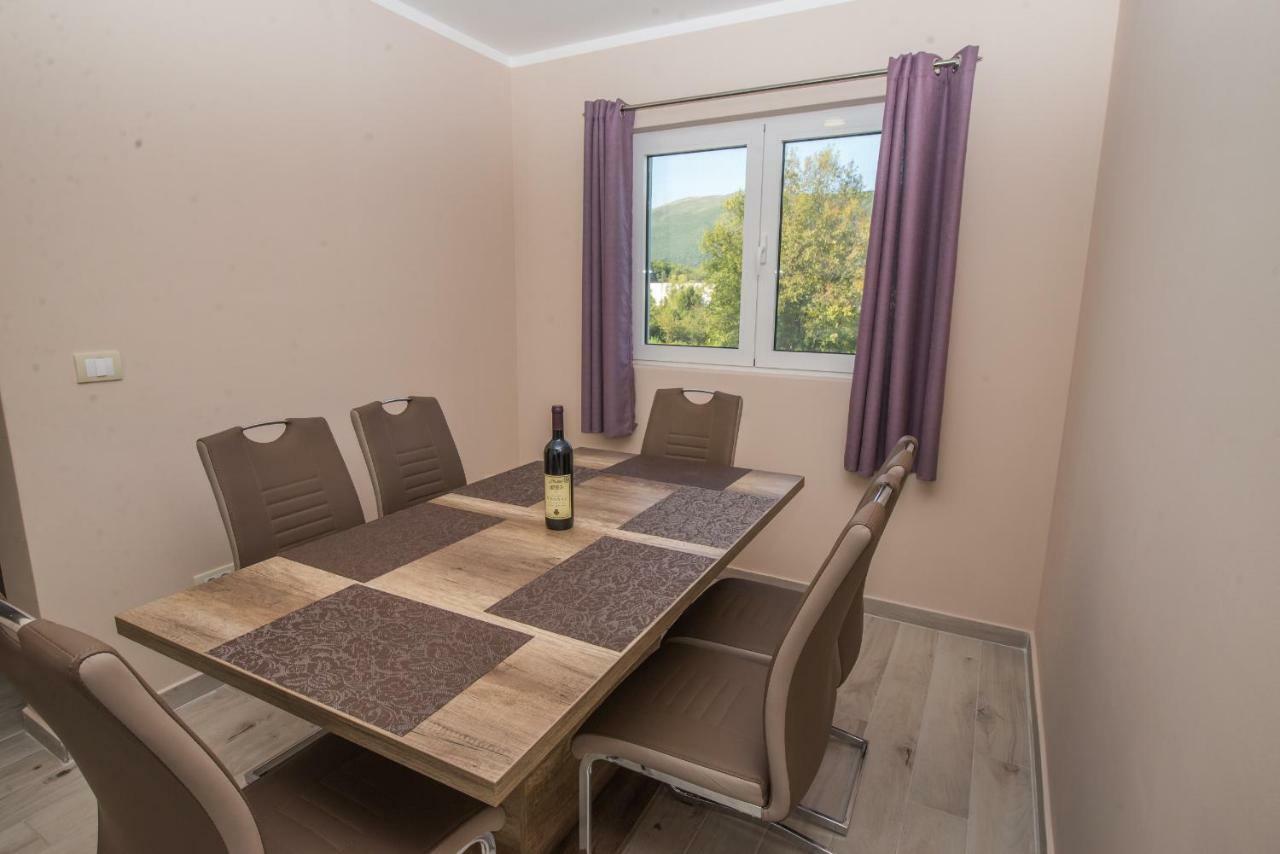Apartment Vrutak Kotor Exteriér fotografie