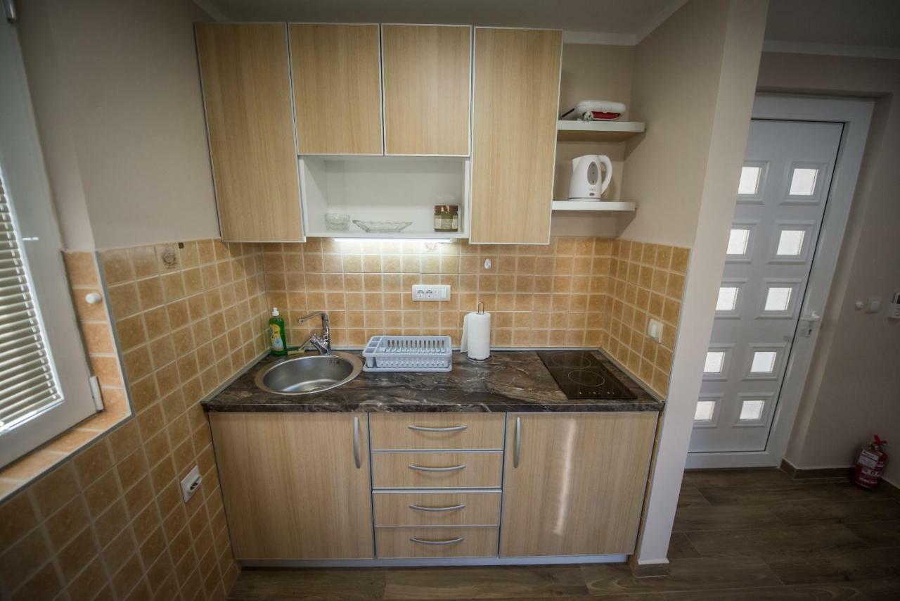Apartment Vrutak Kotor Exteriér fotografie