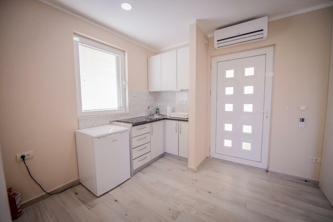 Apartment Vrutak Kotor Exteriér fotografie